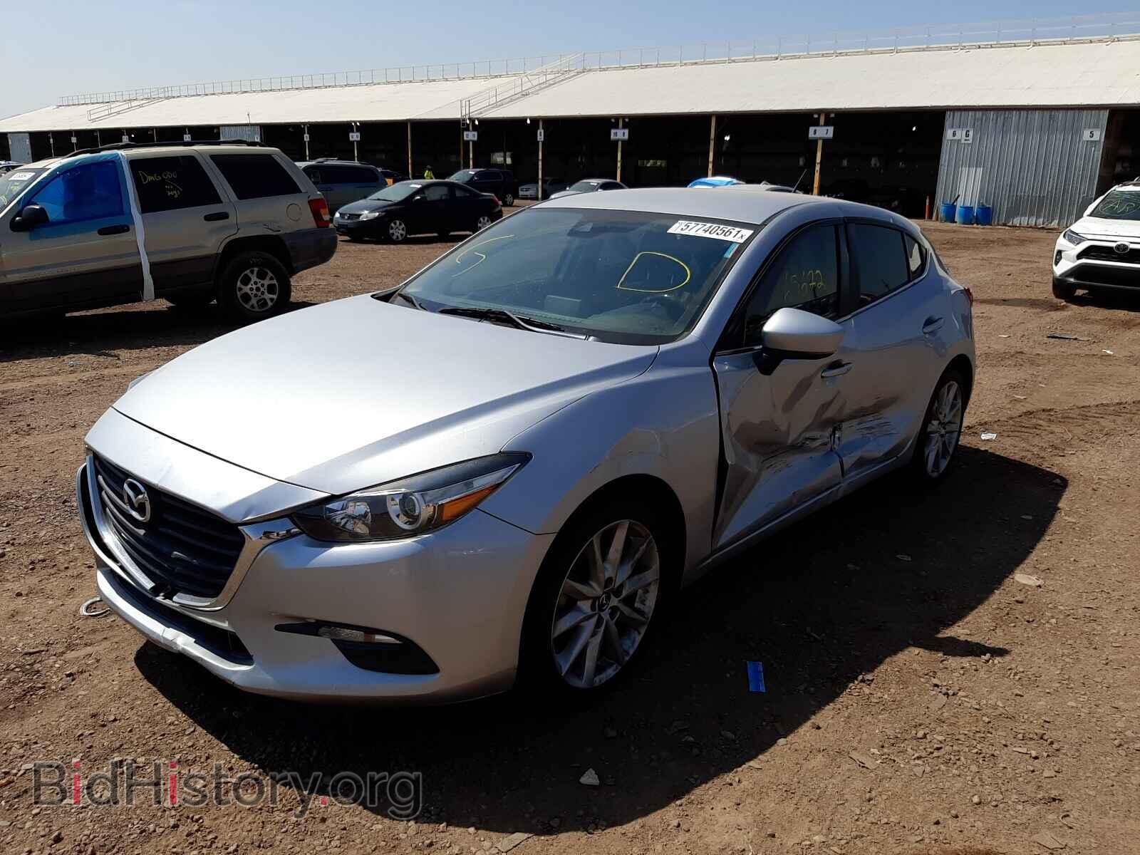 2017 MAZDA 3 - VIN: 3MZBN1L79HM120541 - Photo 2