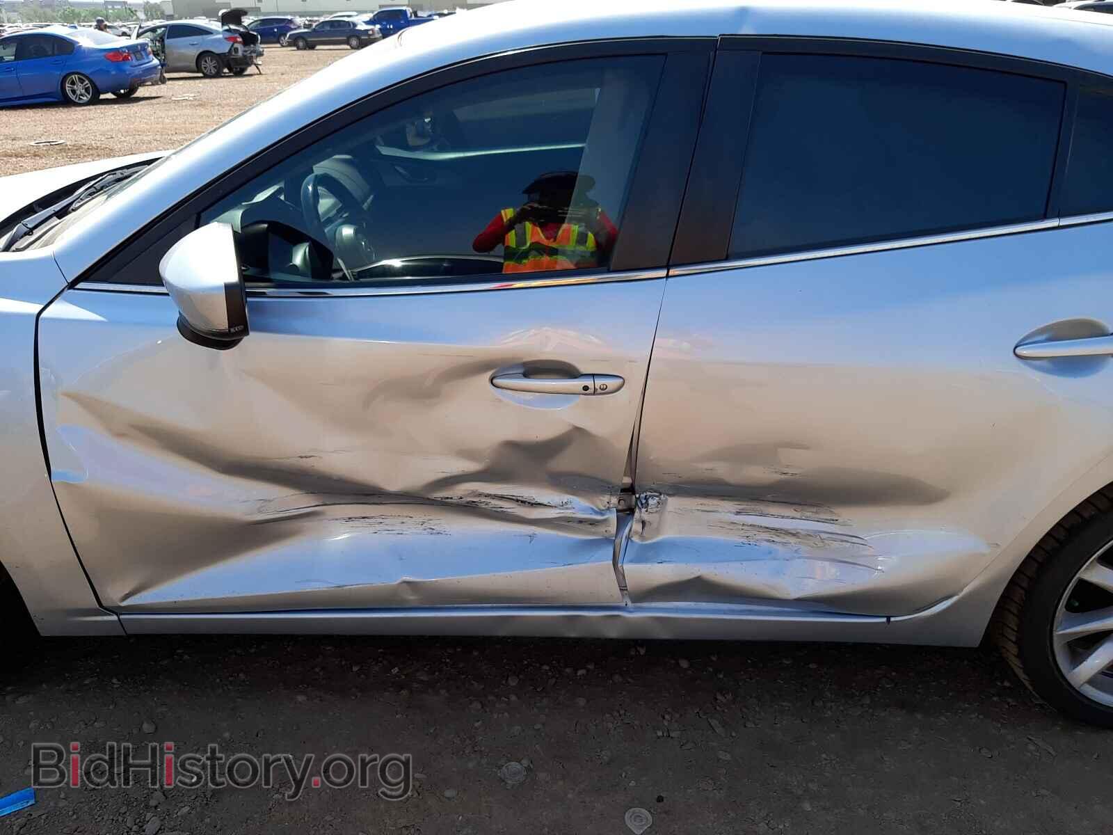 2017 MAZDA 3 - VIN: 3MZBN1L79HM120541 - Photo 8