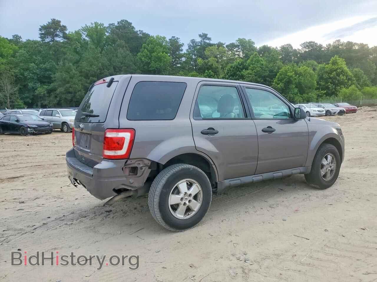 2011 FORD ESCAPE - VIN: 1FMCU0C7XBKC29136 - Фото 3