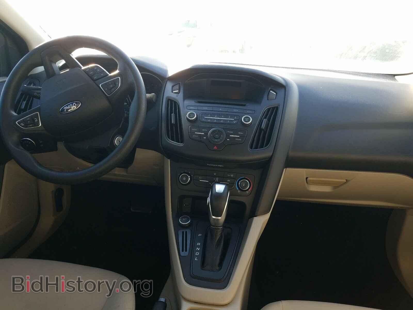 2016 FORD FOCUS - VIN: 1FADP3F23GL381932 - Фото 9