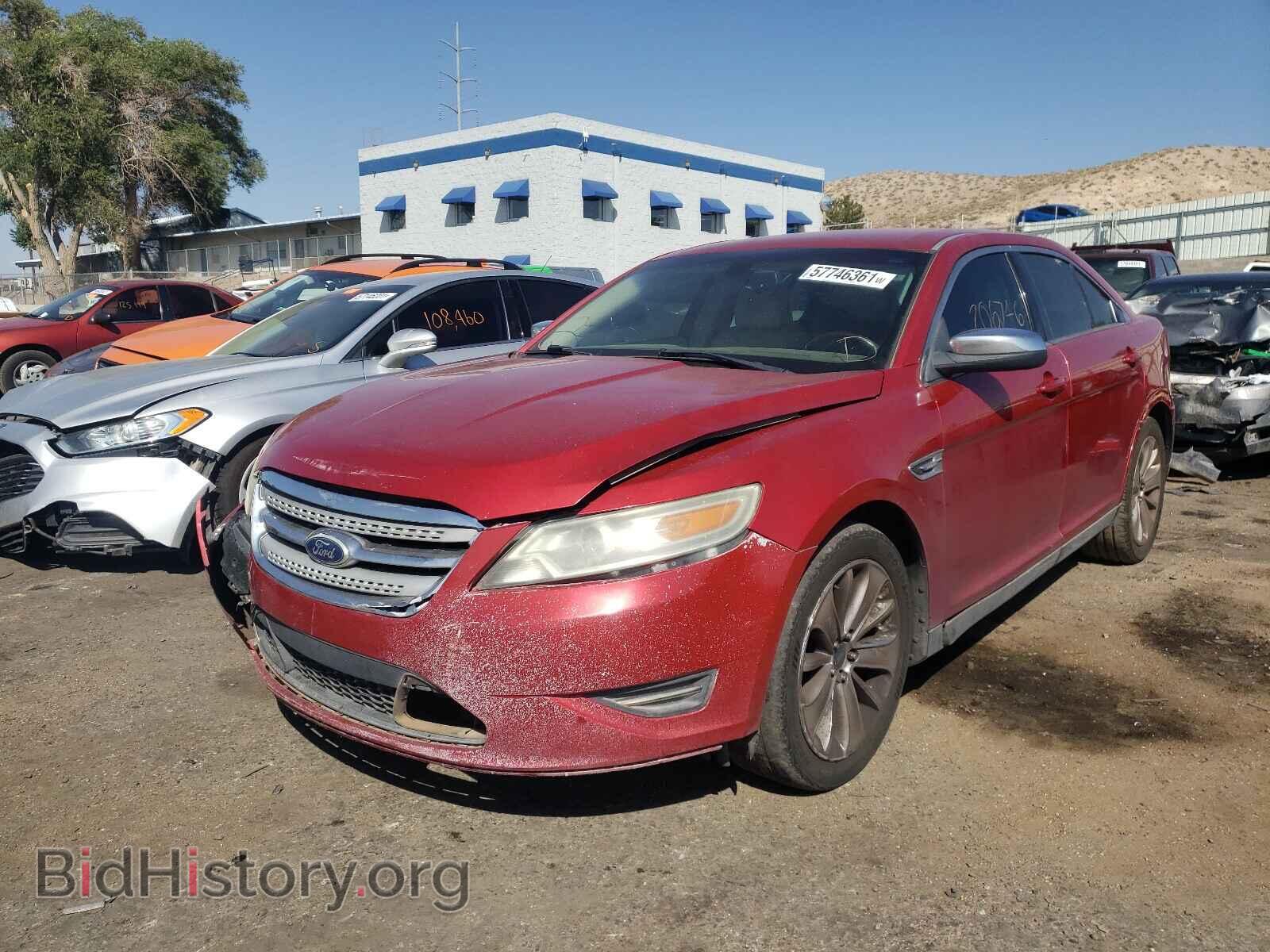 2011 FORD TAURUS - VIN: 1FAHP2FW3BG155745 - Фото 2