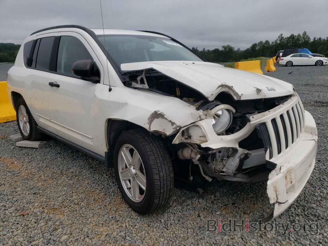 Photo 1J8FF47W87D584718 - JEEP COMPASS 2007