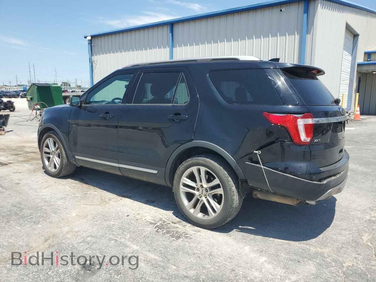 2017 FORD EXPLORER - VIN: 1FM5K7D89HGD98963 - Фото 2