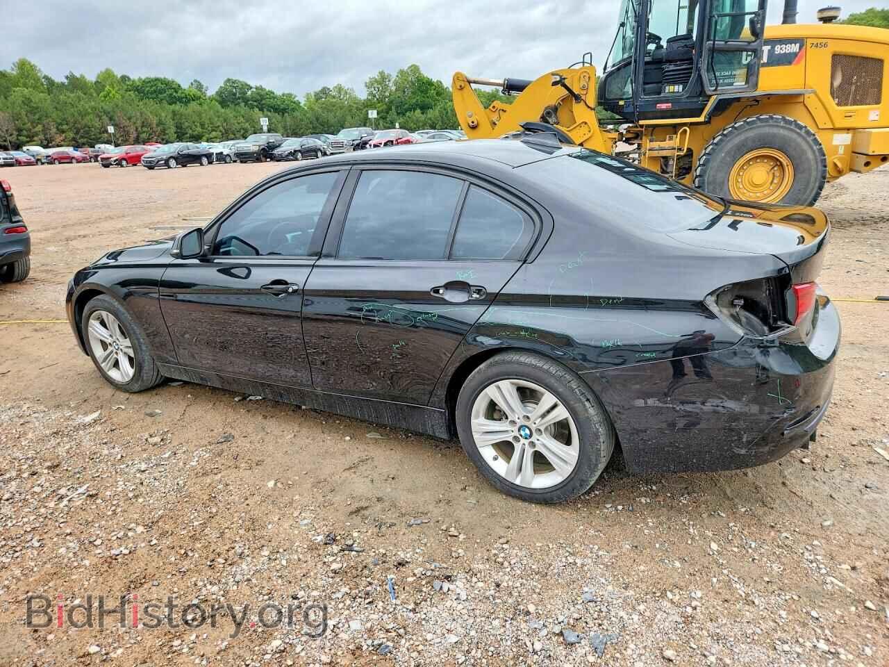 2016 BMW 3 SERIES - VIN: WBA8E9G56GNU29700 - Фото 2