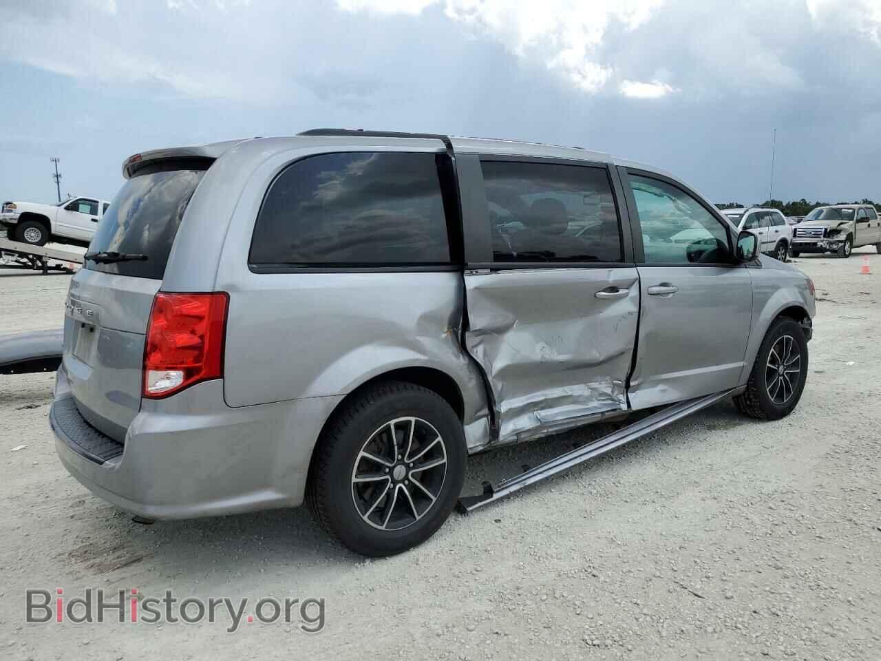 2019 DODGE CARAVAN - VIN: 2C4RDGBG7KR572822 - Фото 3