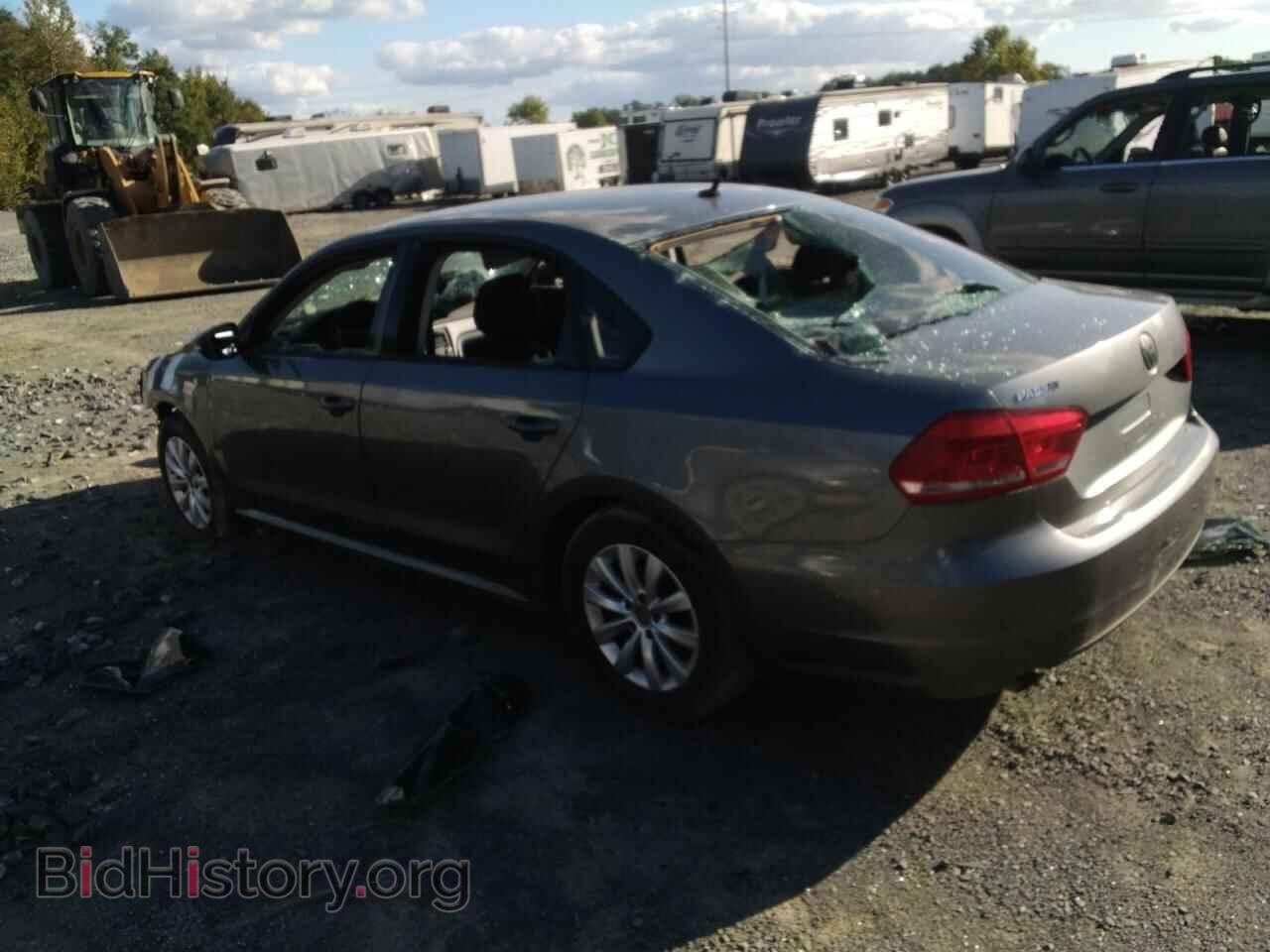 2012 VOLKSWAGEN PASSAT - VIN: 1VWAP7A35CC015935 - Фото 2