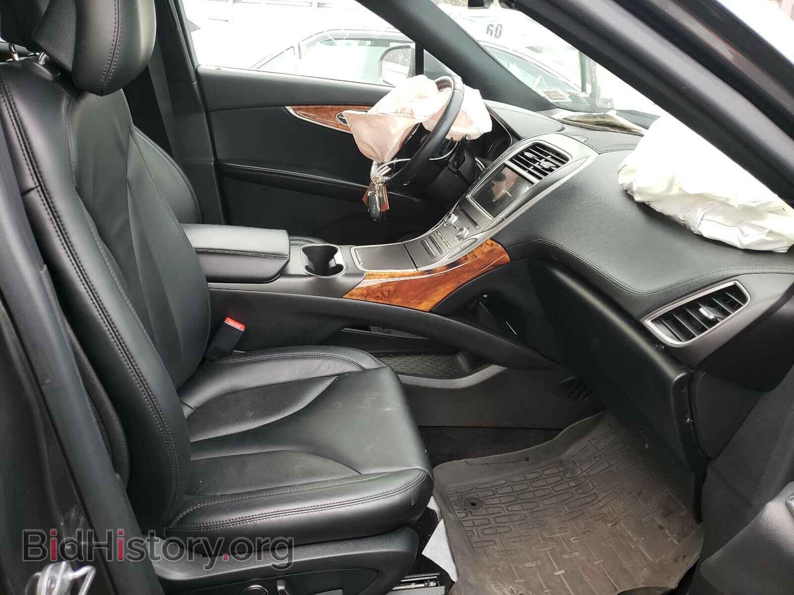 2017 LINCOLN MKX - VIN: 2LMPJ8KR3HBL12345 - Photo 5