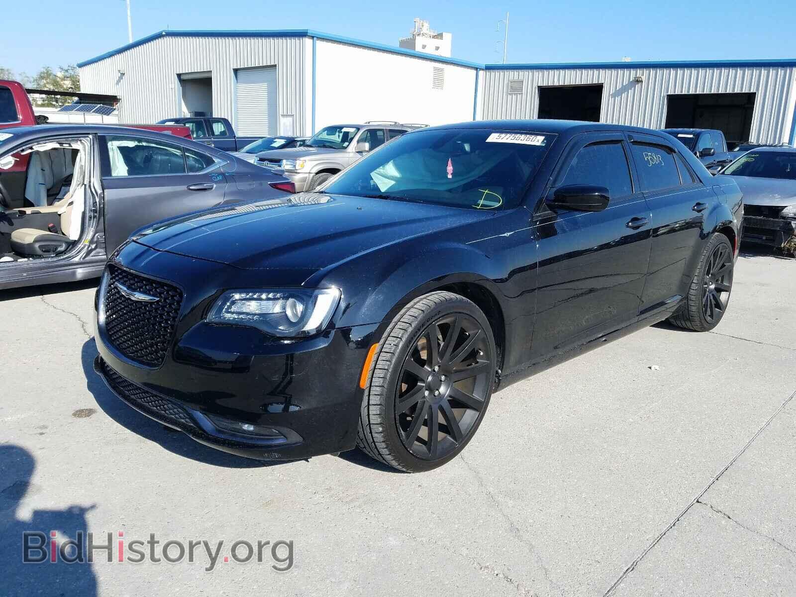 2016 CHRYSLER 300 - VIN: 2C3CCABG7GH219990 - Фото 2