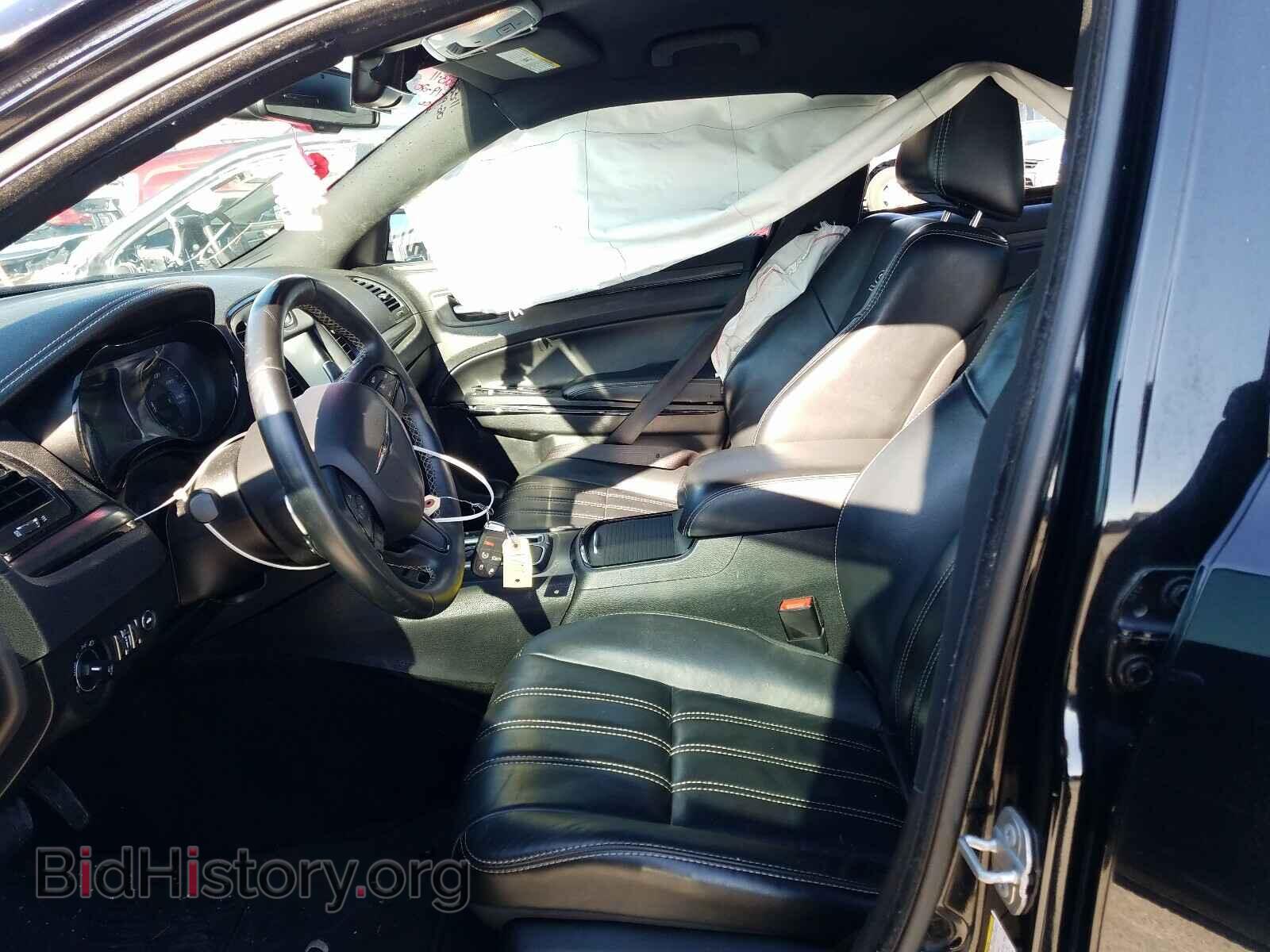 2016 CHRYSLER 300 - VIN: 2C3CCABG7GH219990 - Фото 5