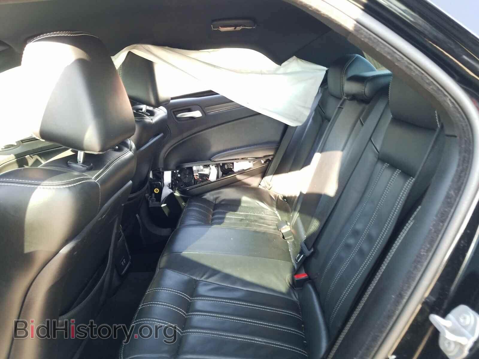 2016 CHRYSLER 300 - VIN: 2C3CCABG7GH219990 - Фото 6