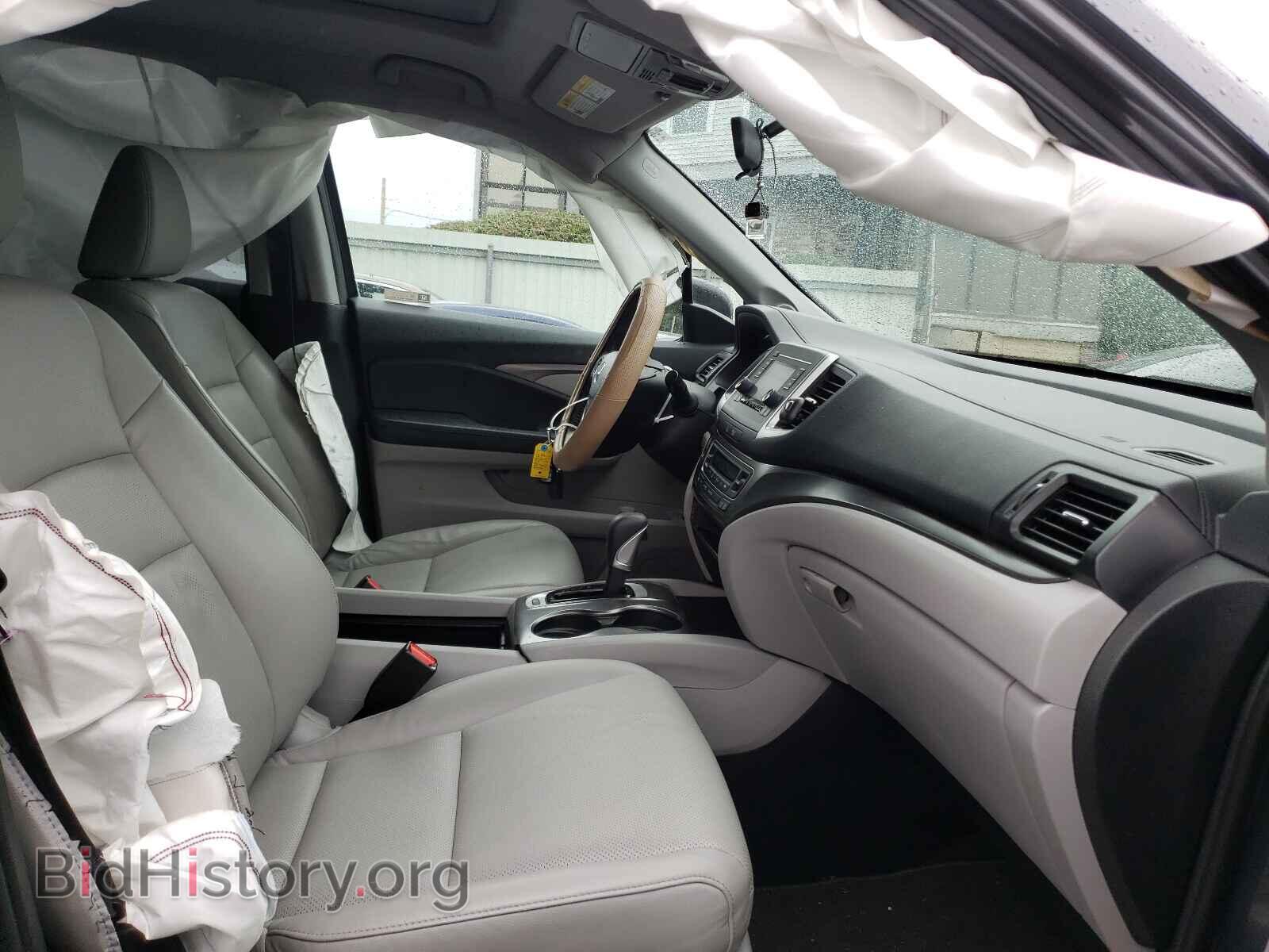 2019 HONDA RIDGELINE - VIN: 5FPYK3F59KB003170 - Фото 5