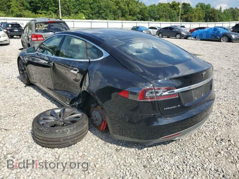 2016 Tesla MODEL S (VIN 5YJSA1E4XGF124151) — фото 2 из 12