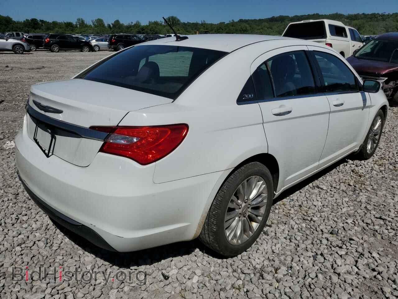 2013 CHRYSLER 200 - VIN: 1C3CCBAB9DN671244 - Фото 3
