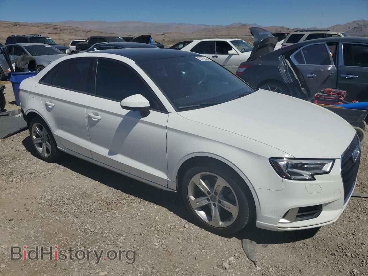 2017 AUDI A3 - VIN: WAUAUGFF0H1026940 - Фото 4