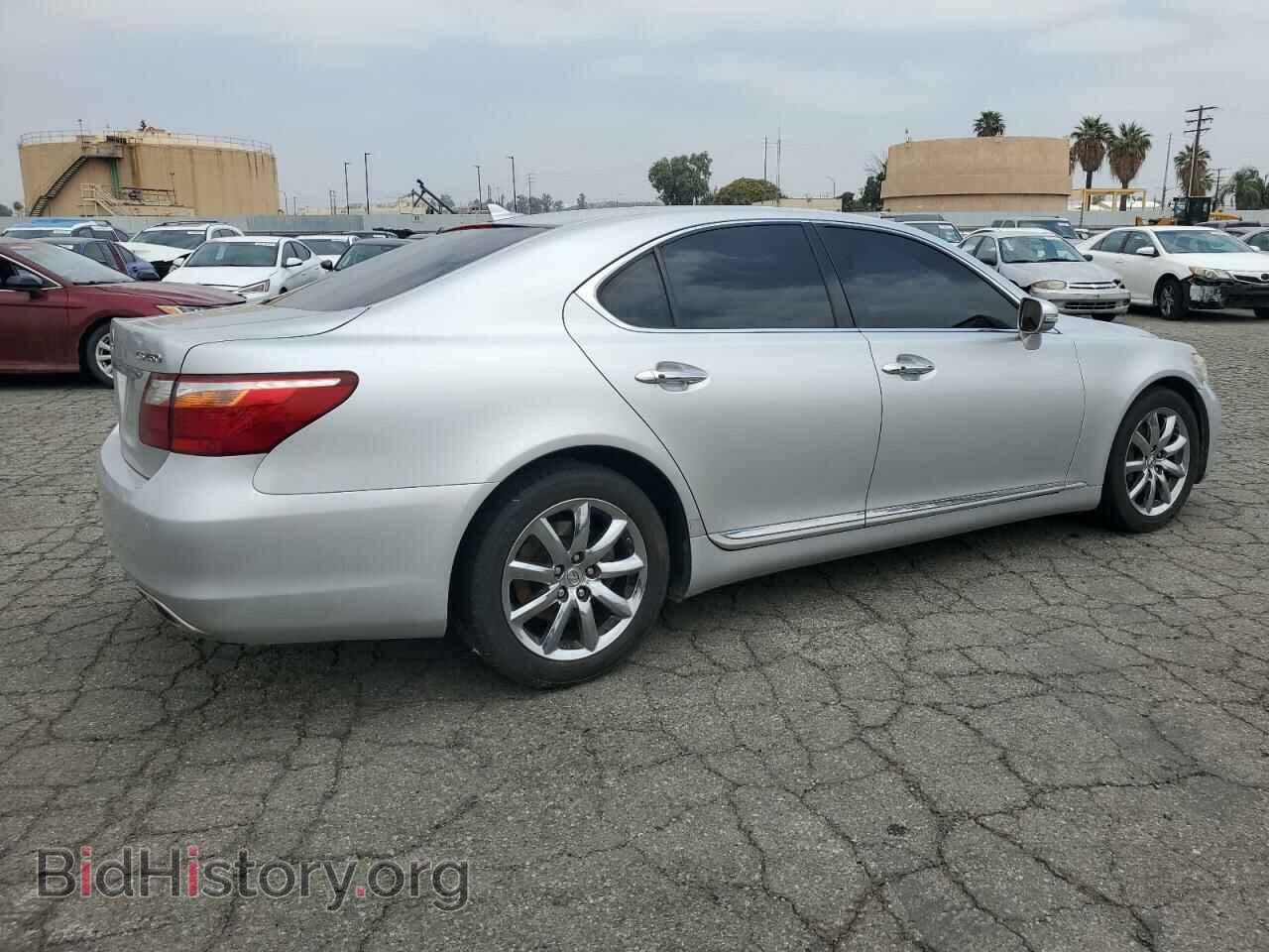 2012 LEXUS LS460 - VIN: JTHBL5EFXC5108951 - Photo 3