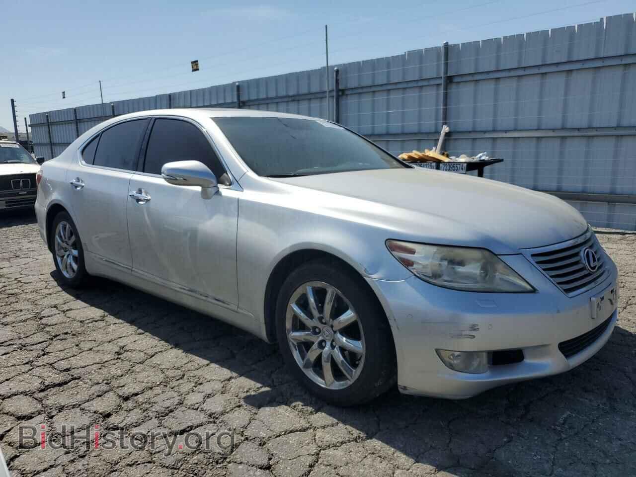 2012 LEXUS LS460 - VIN: JTHBL5EFXC5108951 - Photo 4