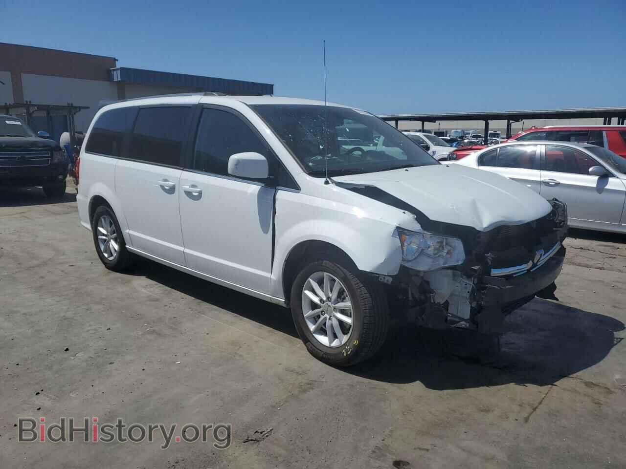 2018 DODGE CARAVAN - VIN: 2C4RDGCGXJR320138 - Фото 4