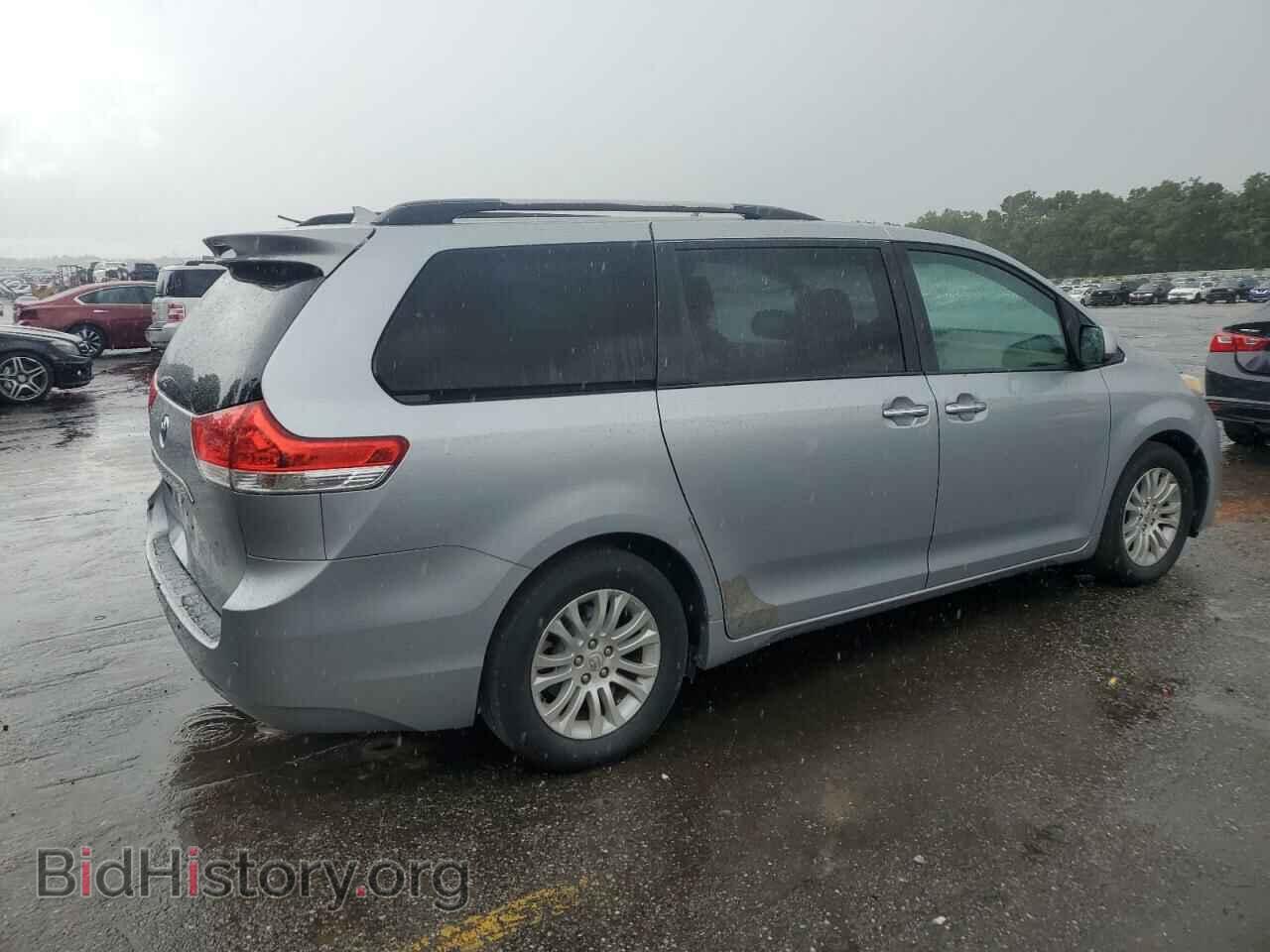 2011 TOYOTA All Models - VIN: 5TDYK3DC0BS049234 - Фото 3