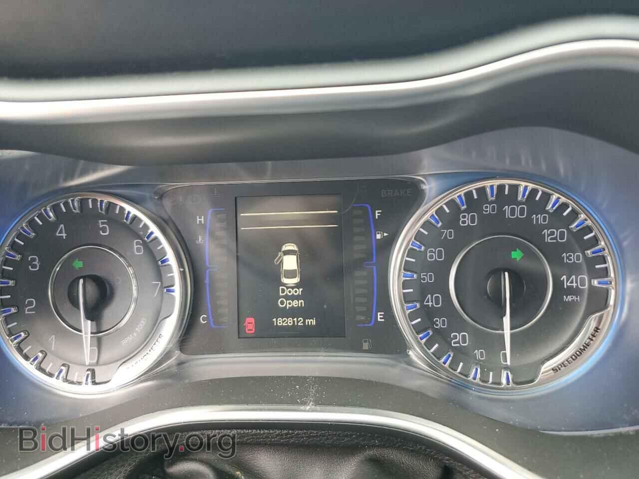 2017 CHRYSLER 200 - VIN: 1C3CCCAB2HN511802 - Photo 9
