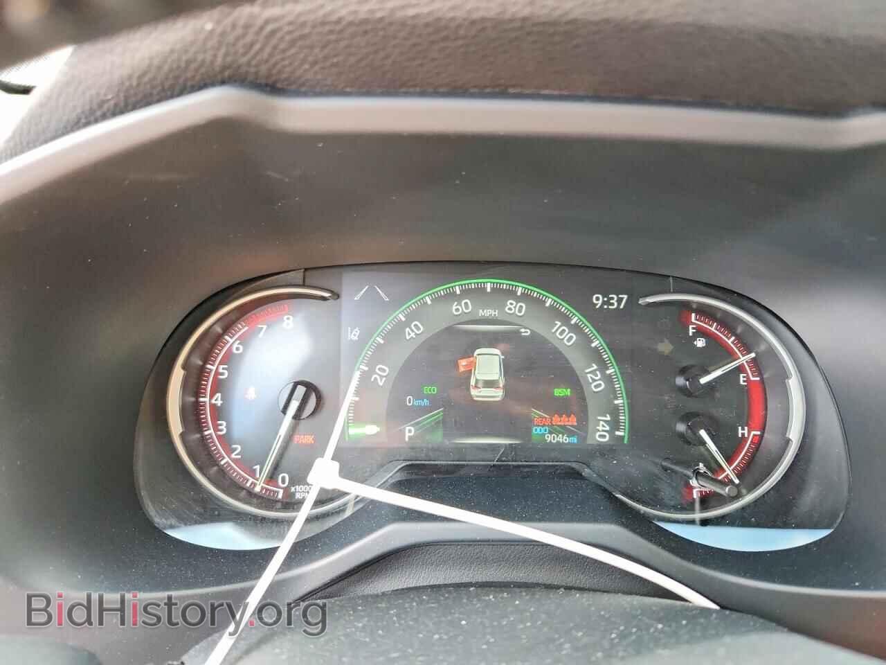 2025 TOYOTA RAV4 - VIN: JTMP1RFV8SJ044652 - Photo 9