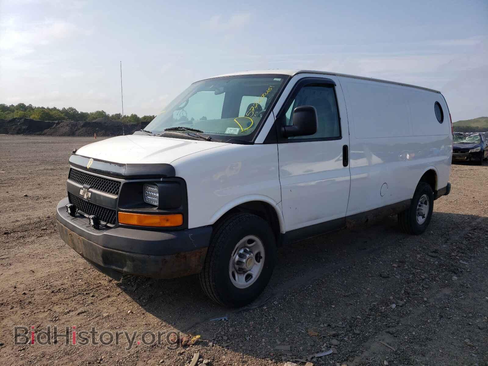 2008 CHEVROLET EXPRESS - VIN: 1GCGG25CX81155346 - Фото 2