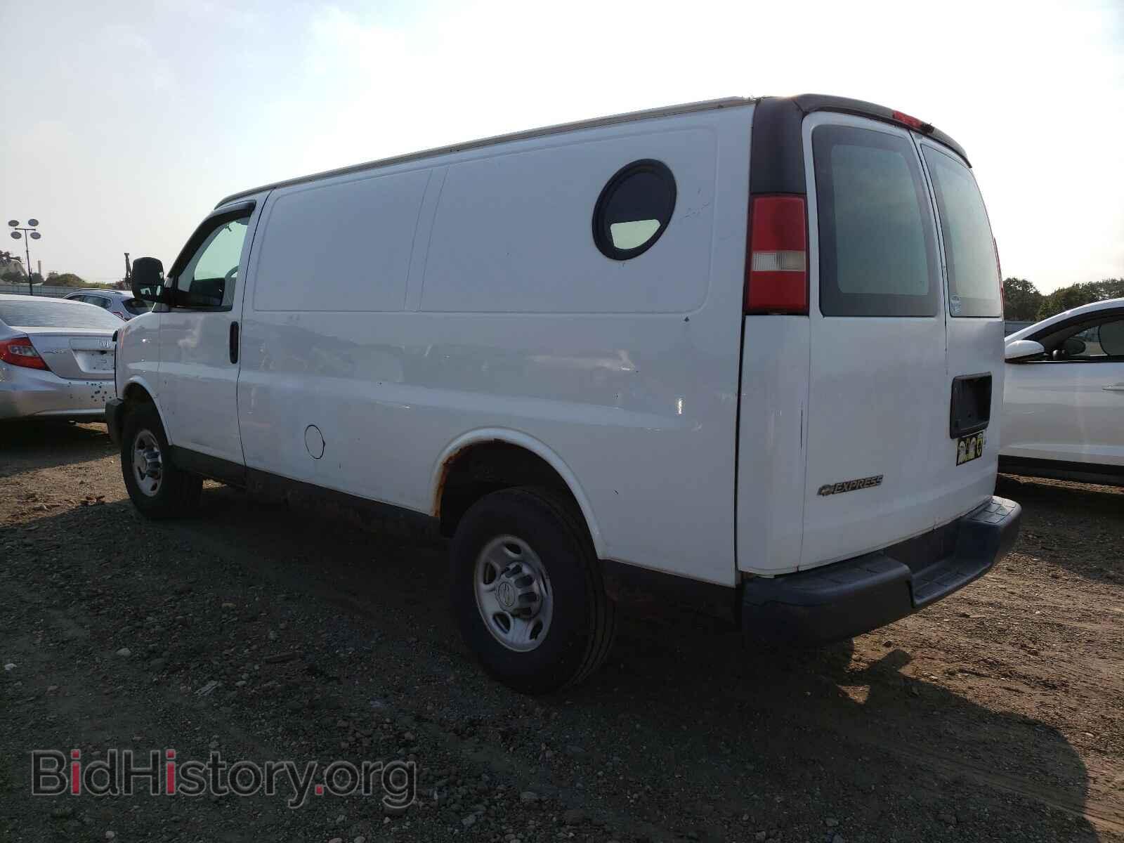2008 CHEVROLET EXPRESS - VIN: 1GCGG25CX81155346 - Фото 3