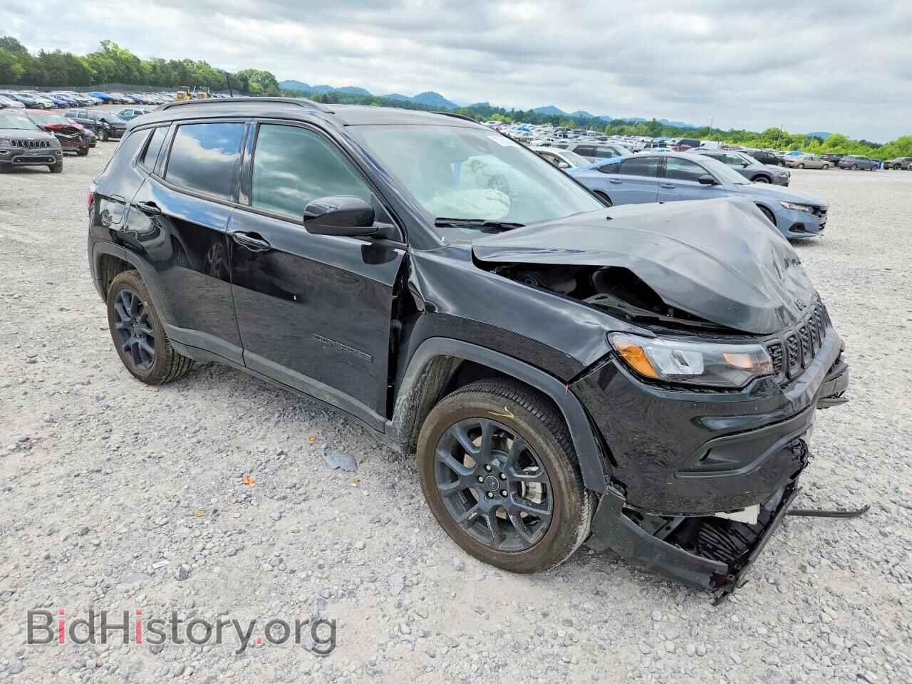 2026 JEEP COMPASS - VIN: 3C4NJDBN2TT209525 - Фото 4