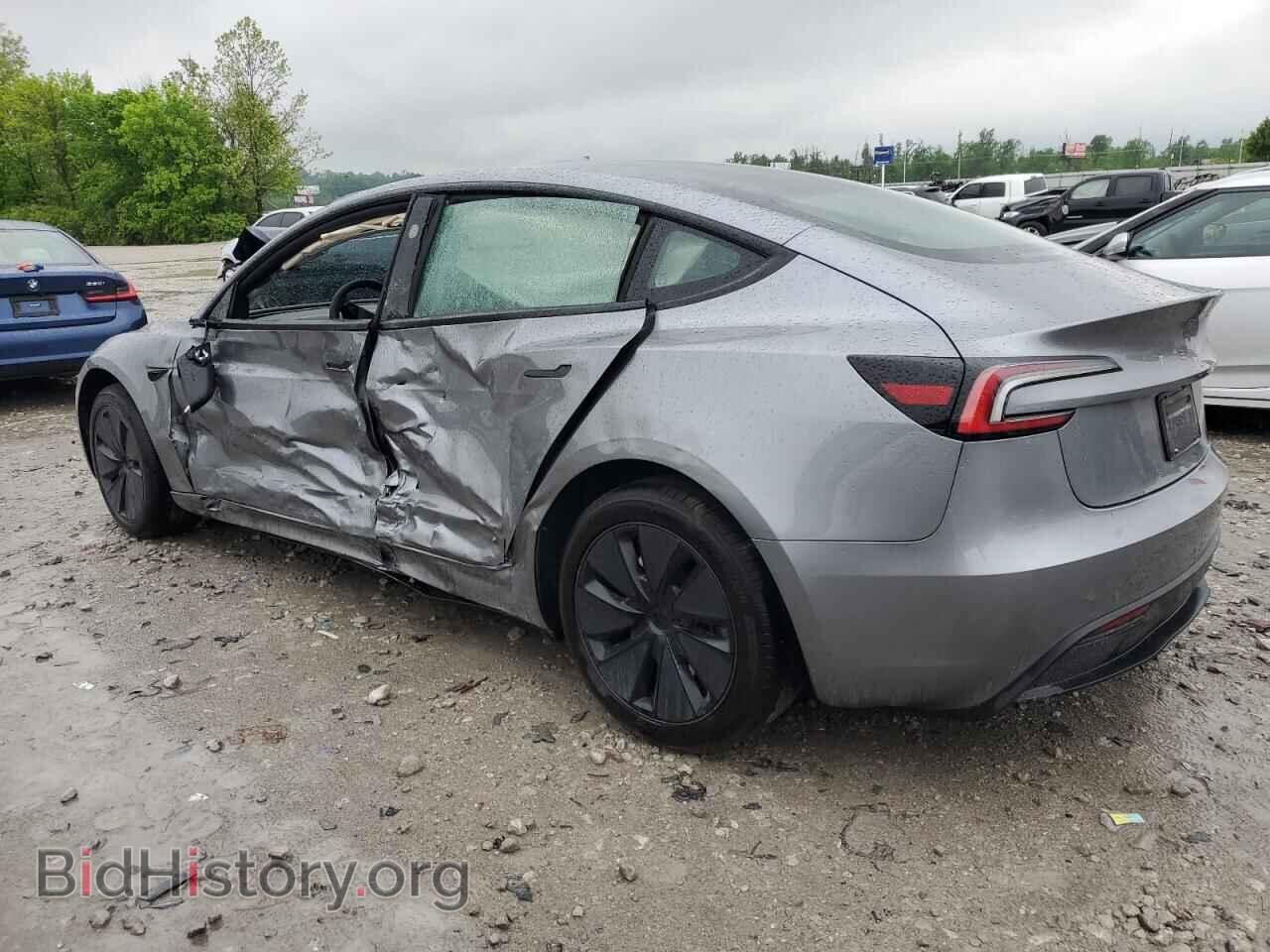 2024 TESLA MODEL 3 - VIN: 5YJ3E1EAXRF858354 - Photo 2