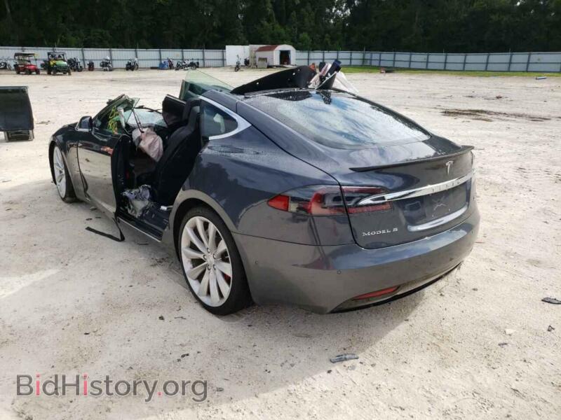 2016 Tesla MODEL S (VIN 5YJSA1E48GF159075) — photo 3 of 10