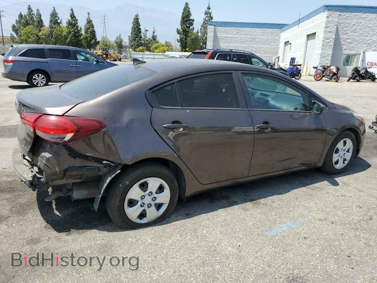 2017 KIA FORTE - VIN: 3KPFK4A72HE035696 - Фото 3