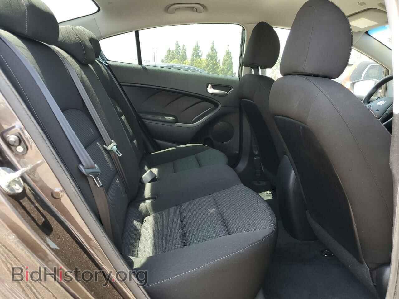 2017 KIA FORTE - VIN: 3KPFK4A72HE035696 - Фото 10