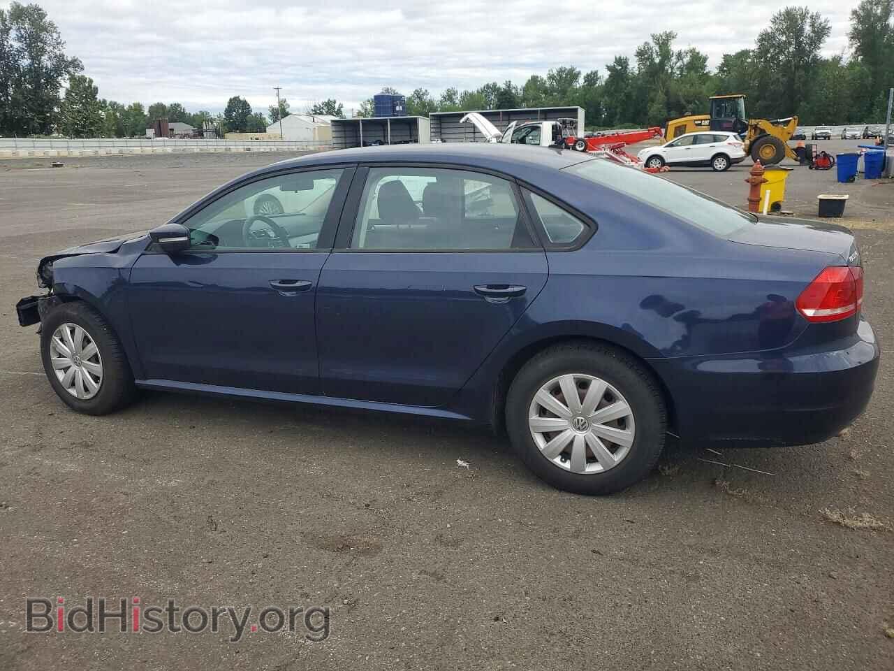 2013 VOLKSWAGEN PASSAT - VIN: 1VWAP7A34DC040097 - Фото 2