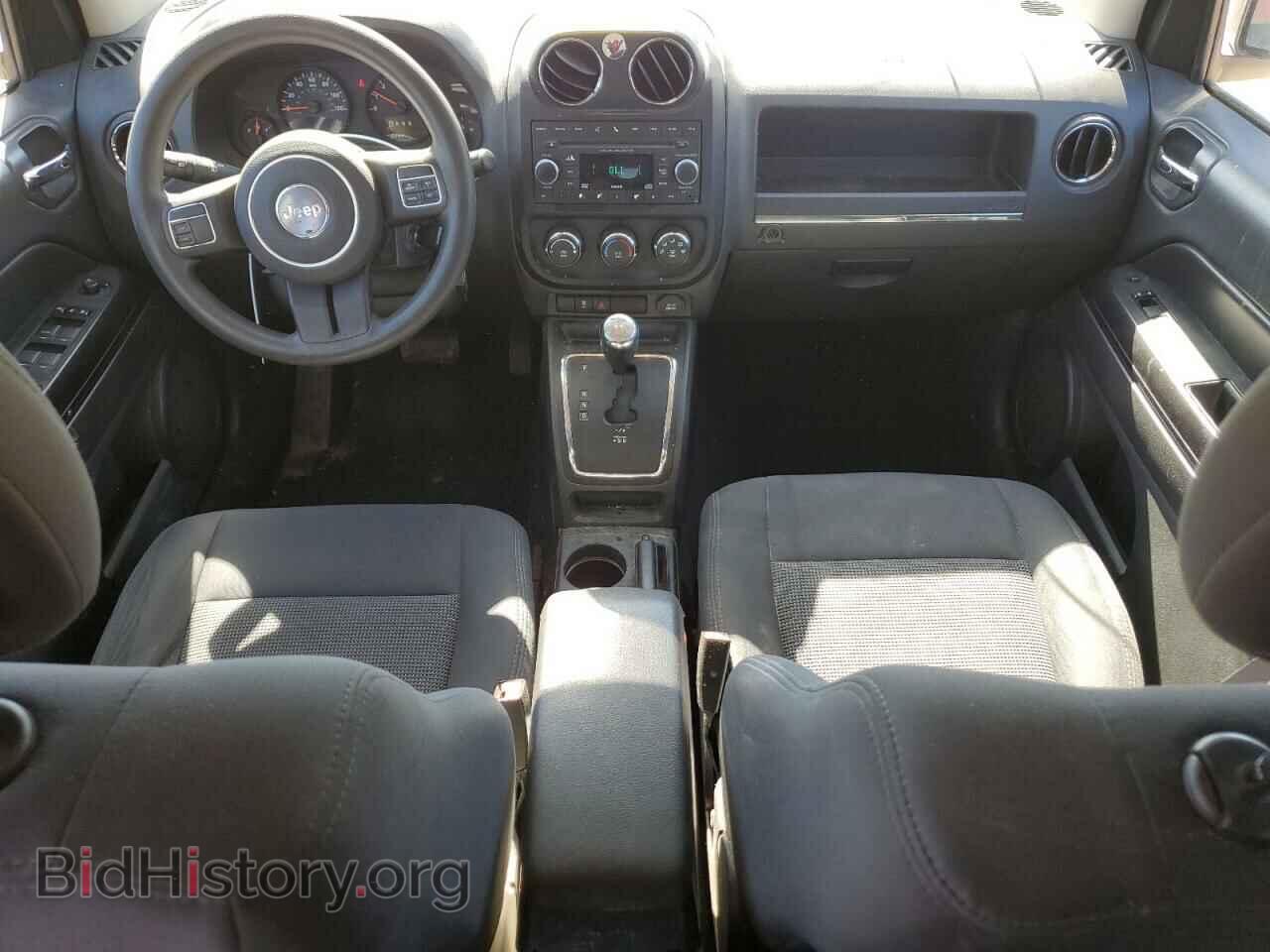 2012 JEEP COMPASS - VIN: 1C4NJDBB7CD633200 - Photo 8