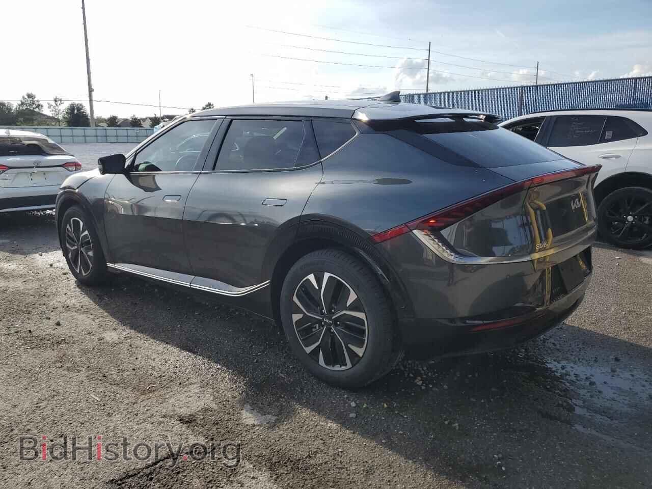 2024 KIA EV6 LIGHT - VIN: KNDC3DLC3R5163033 - Photo 2