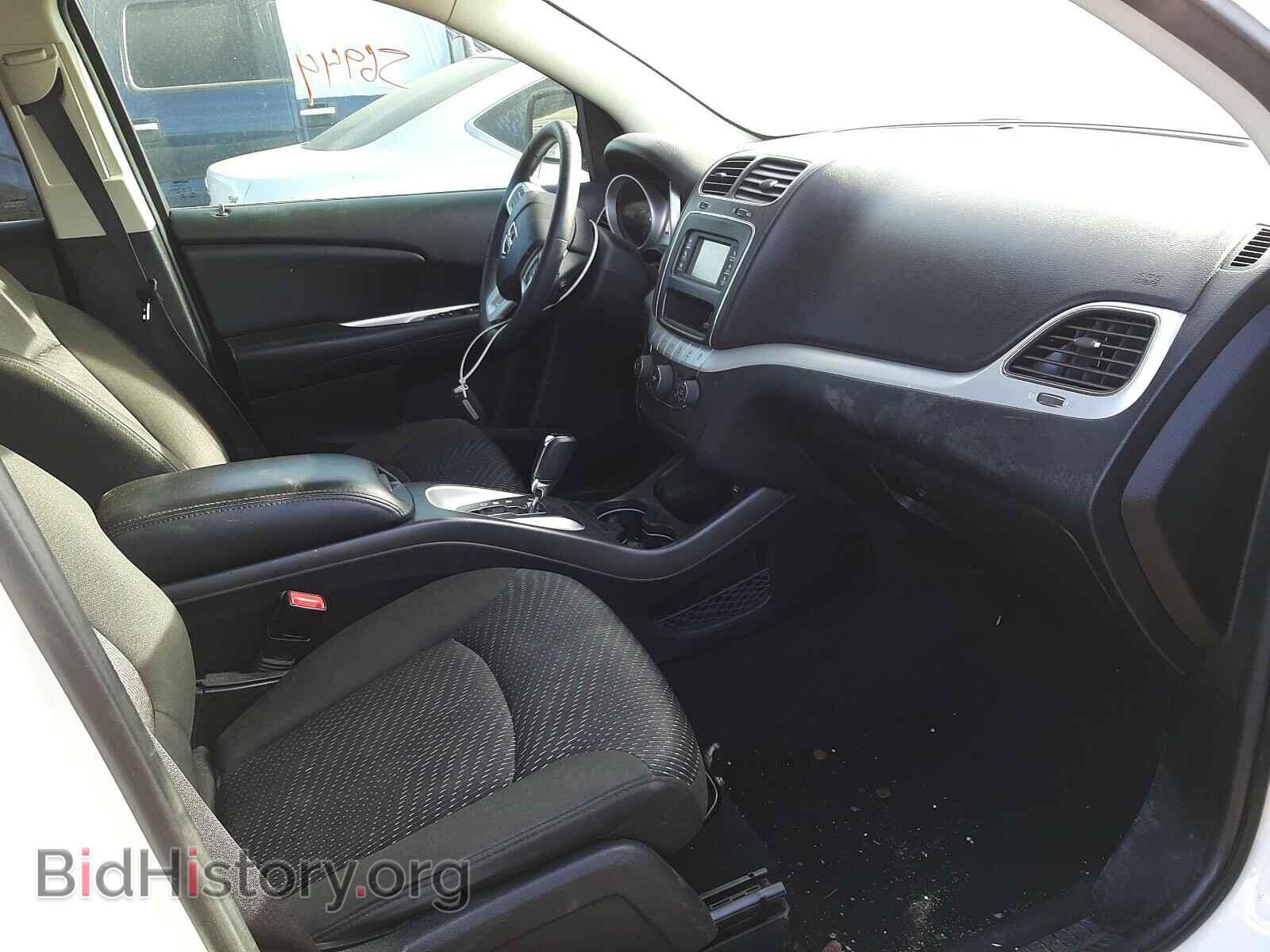 2016 DODGE JOURNEY - VIN: 3C4PDCBB3GT186844 - Фото 5