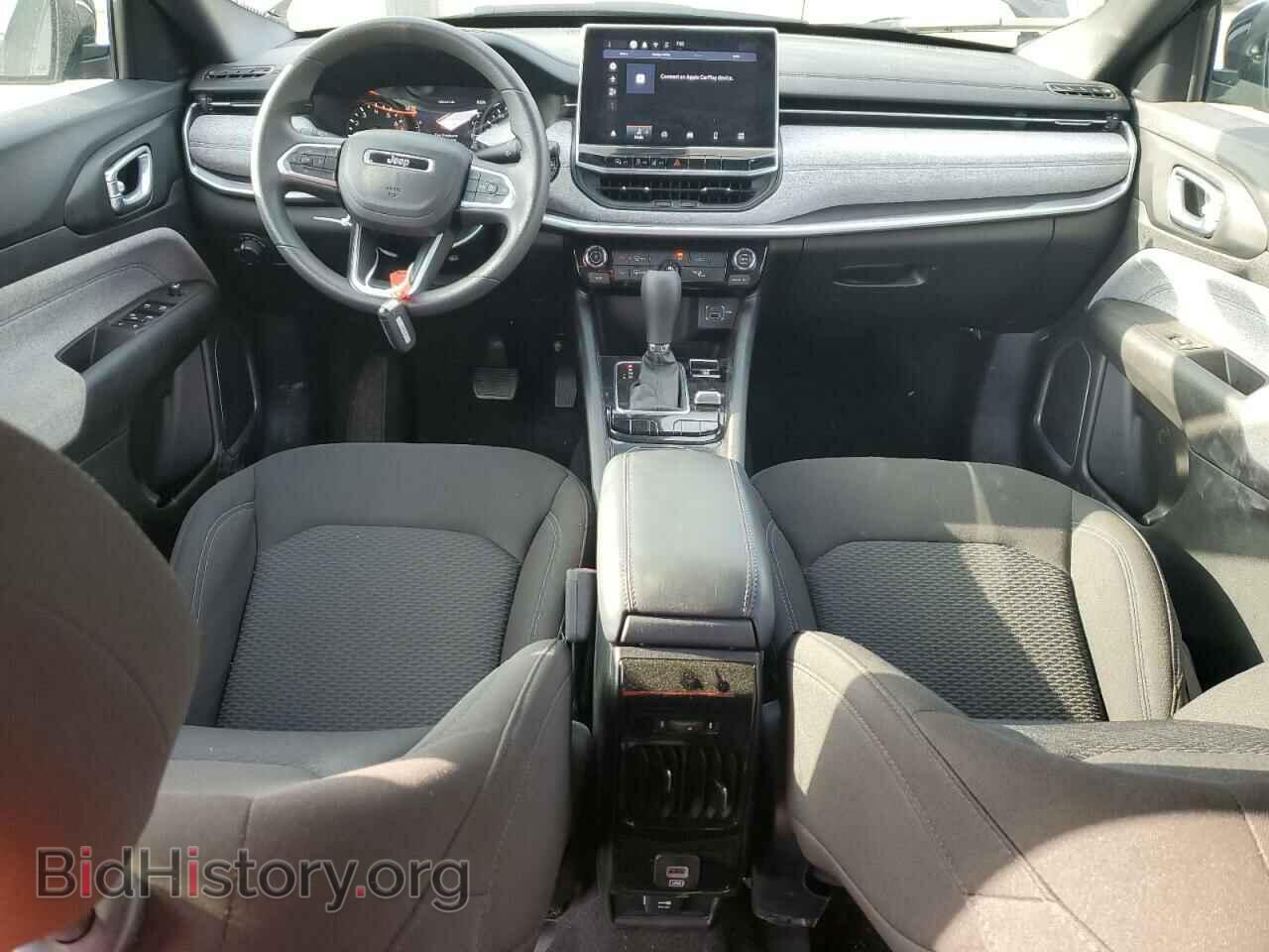 2024 JEEP COMPASS - VIN: 3C4NJDAN0RT154020 - Фото 8