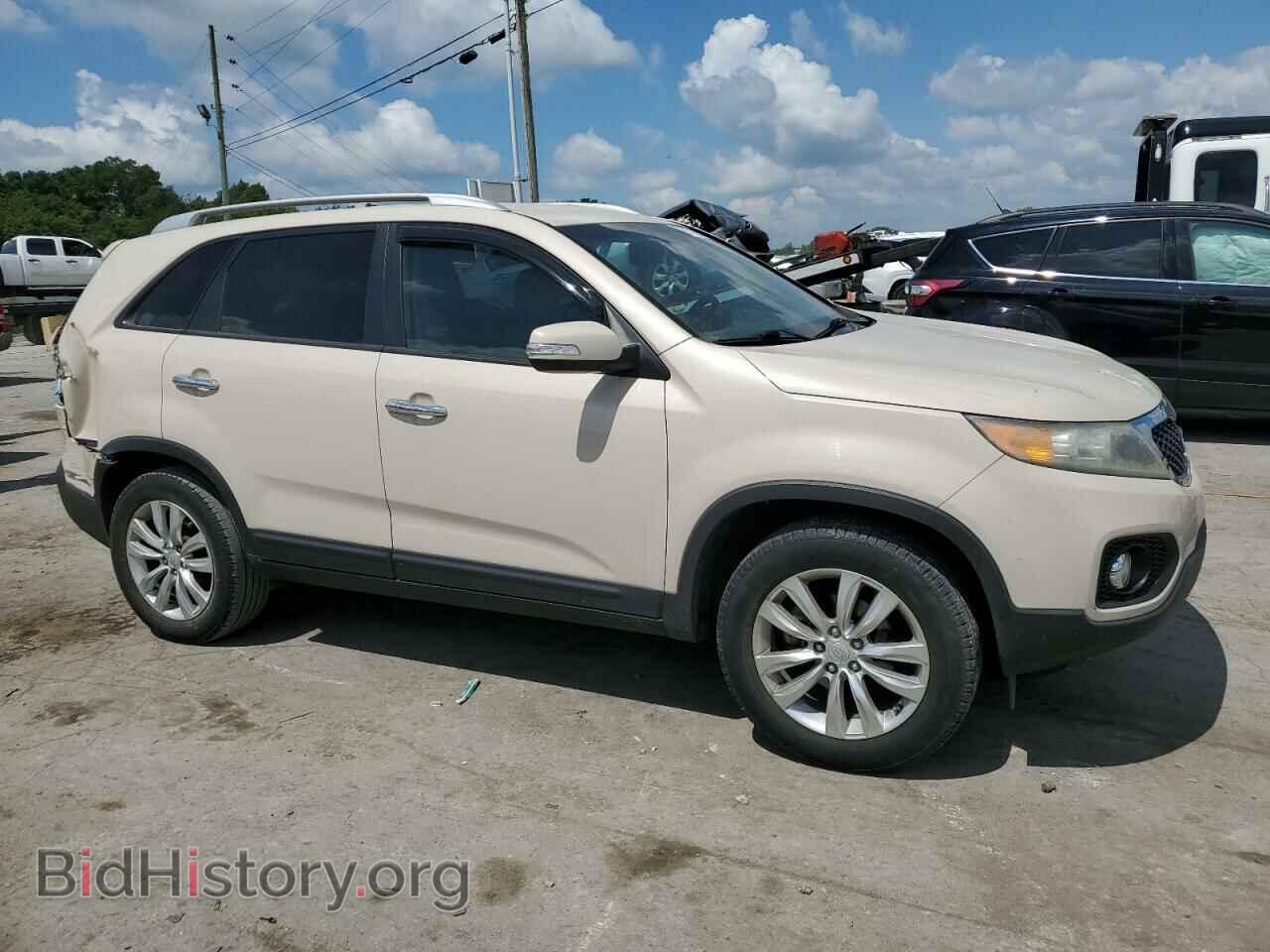 2011 KIA SORENTO - VIN: 5XYKU3A16BG036004 - Фото 4