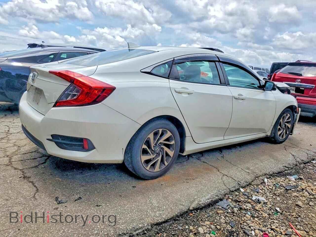 2018 HONDA CIVIC - VIN: 19XFC2F79JE002811 - Photo 3