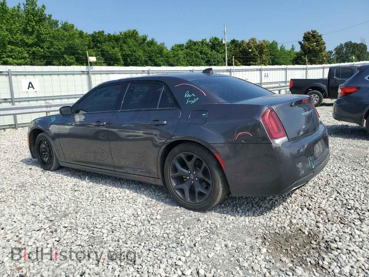 2018 CHRYSLER 300 - VIN: 2C3CCABG5JH266846 - Фото 2