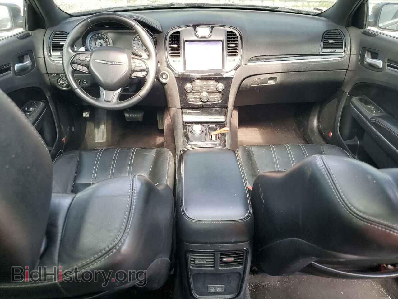 2018 CHRYSLER 300 - VIN: 2C3CCABG5JH266846 - Фото 8