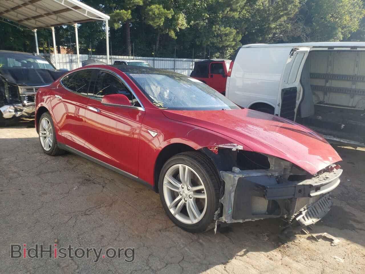 Фотография 5YJSA1H13FF080610 - TESLA MODEL S 2015