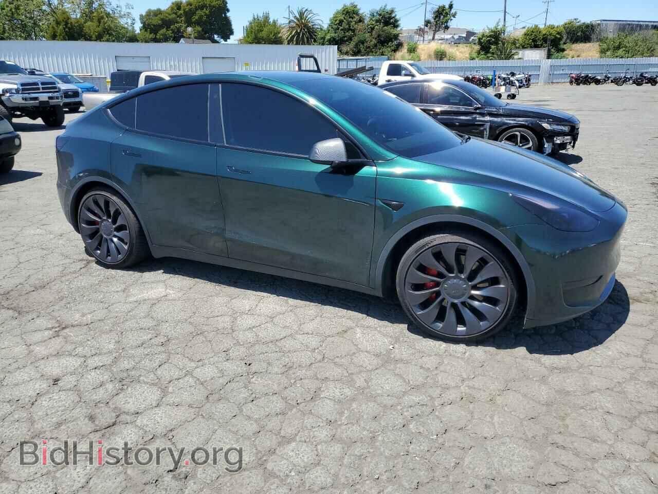 2022 TESLA MODEL Y - VIN: 7SAYGDEF2NF573979 - Фото 4