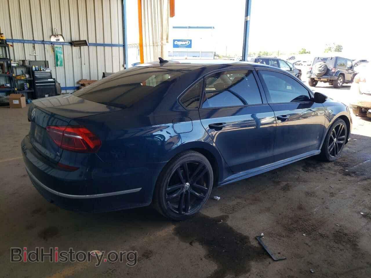 2018 VOLKSWAGEN PASSAT - VIN: 1VWAA7A36JC035352 - Фото 3