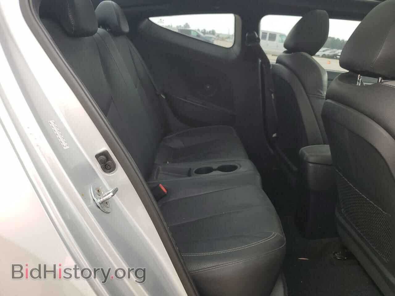 2017 HYUNDAI VELOSTER - VIN: KMHTC6AE2HU309549 - Фото 10