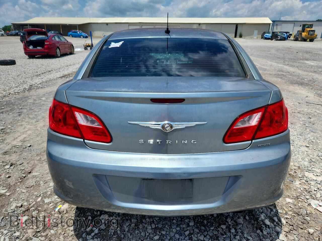 2010 CHRYSLER SEBRING - VIN: 1C3CC5FB3AN231073 - Photo 6