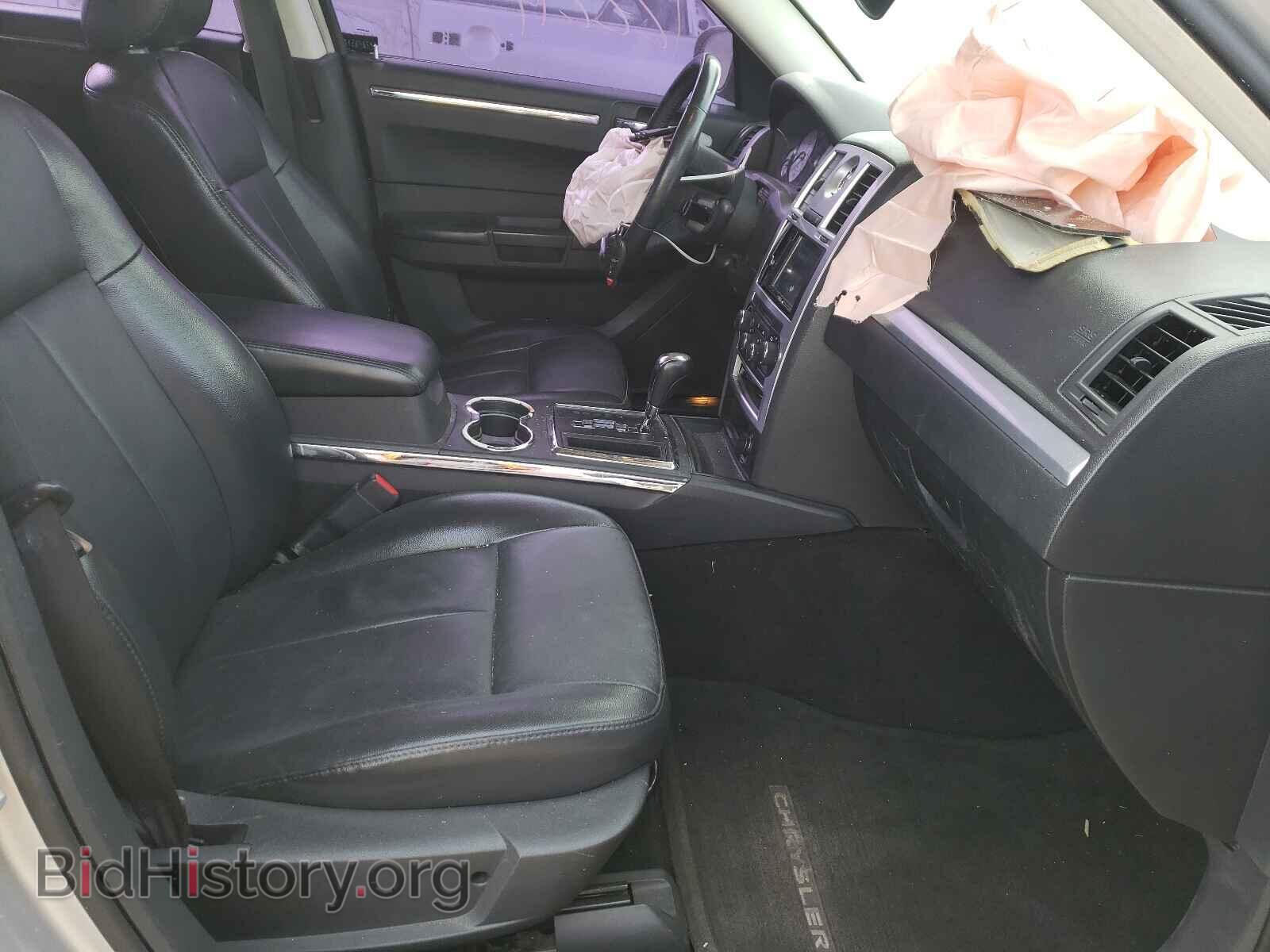 2010 CHRYSLER 300 - VIN: 2C3CA5CV7AH155189 - Фото 5