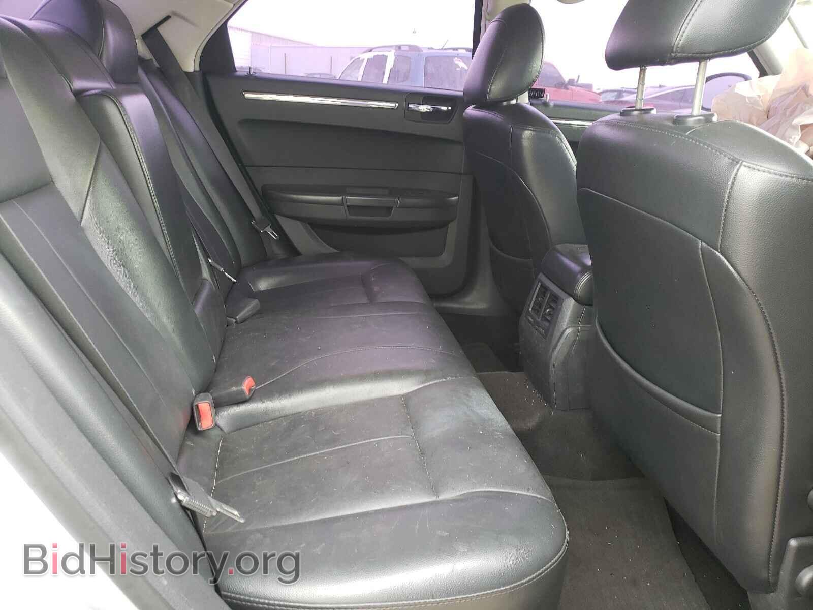 2010 CHRYSLER 300 - VIN: 2C3CA5CV7AH155189 - Фото 6