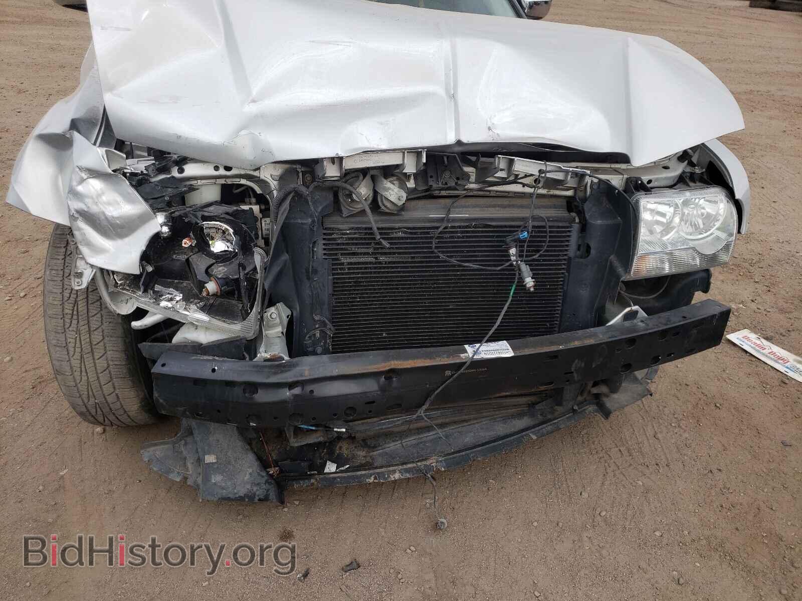 2010 CHRYSLER 300 - VIN: 2C3CA5CV7AH155189 - Фото 9