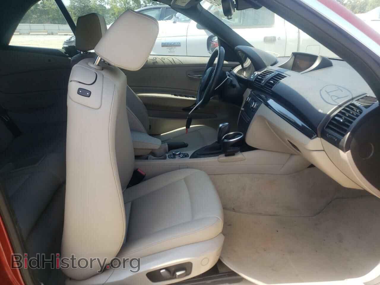 2012 BMW 1 SERIES - VIN: WBAUL7C5XCVM82943 - Фото 5