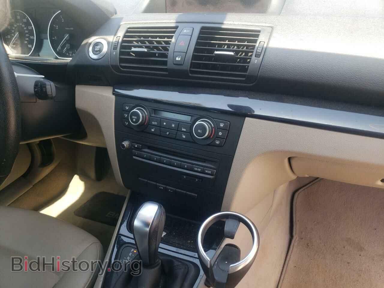 2012 BMW 1 SERIES - VIN: WBAUL7C5XCVM82943 - Фото 9